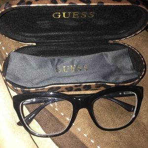 Prescription Guess glasses